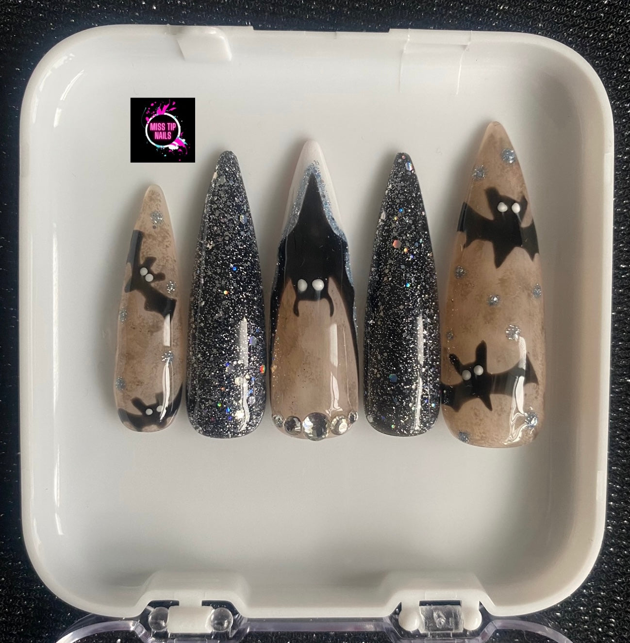 Press On Set "Bat Cave"