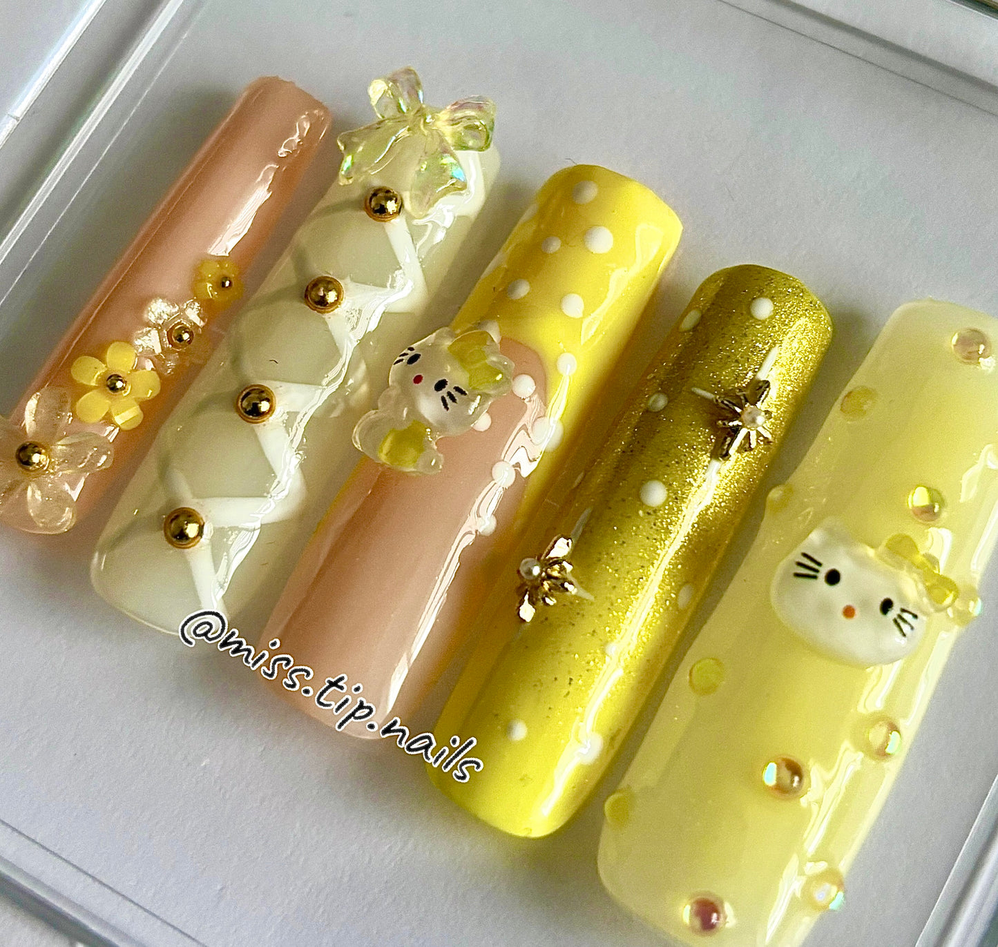 Press On Set "Hello Kitty" - Yellow