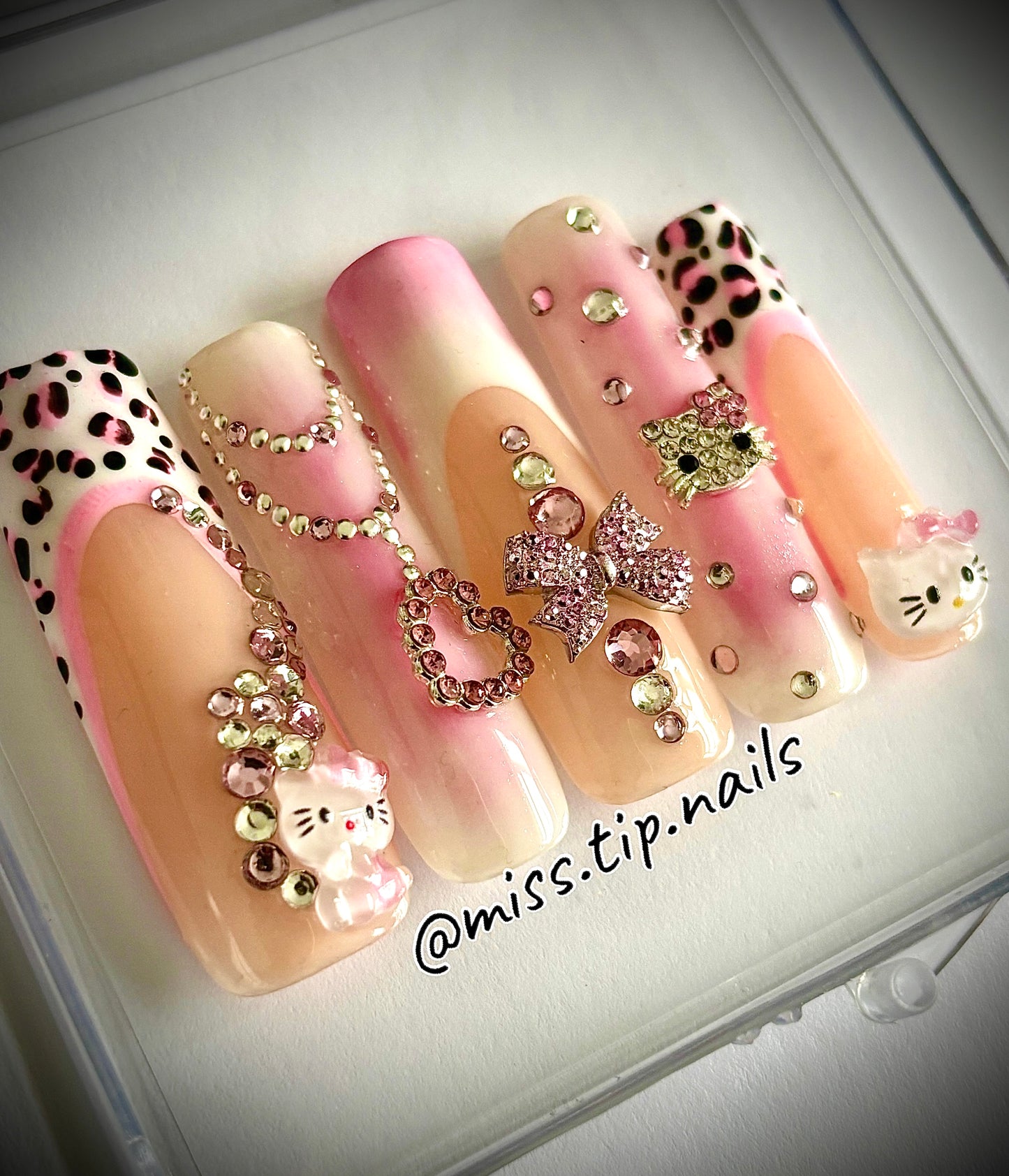 Press On Set "Hello Kitty" - Pink