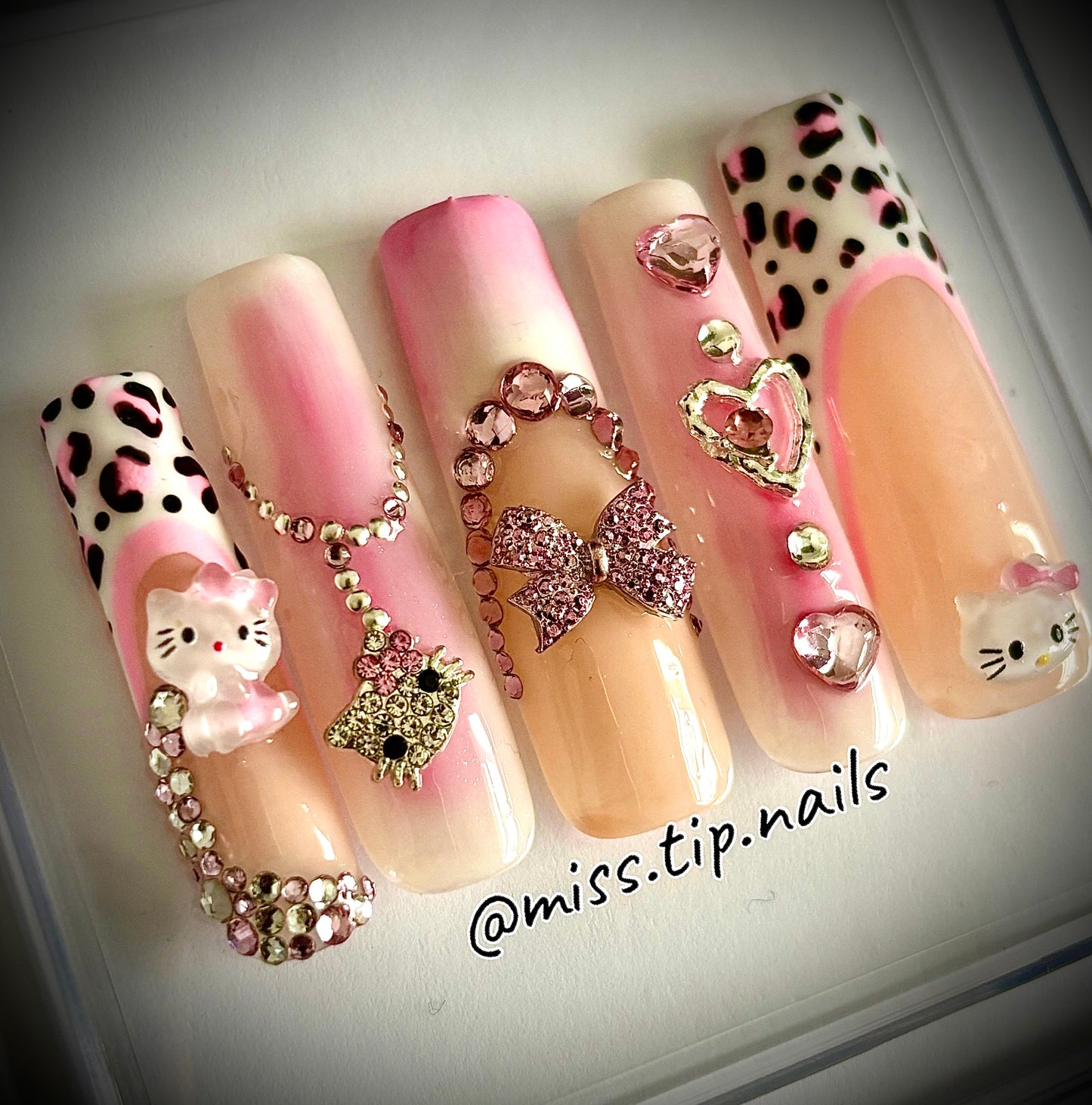 Press On Set "Hello Kitty" - Pink