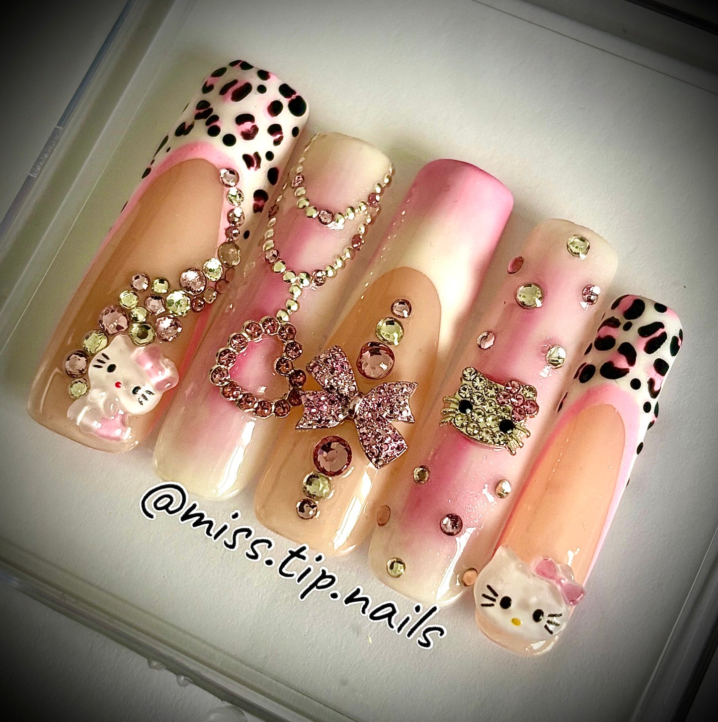 Press On Set "Hello Kitty" - Pink