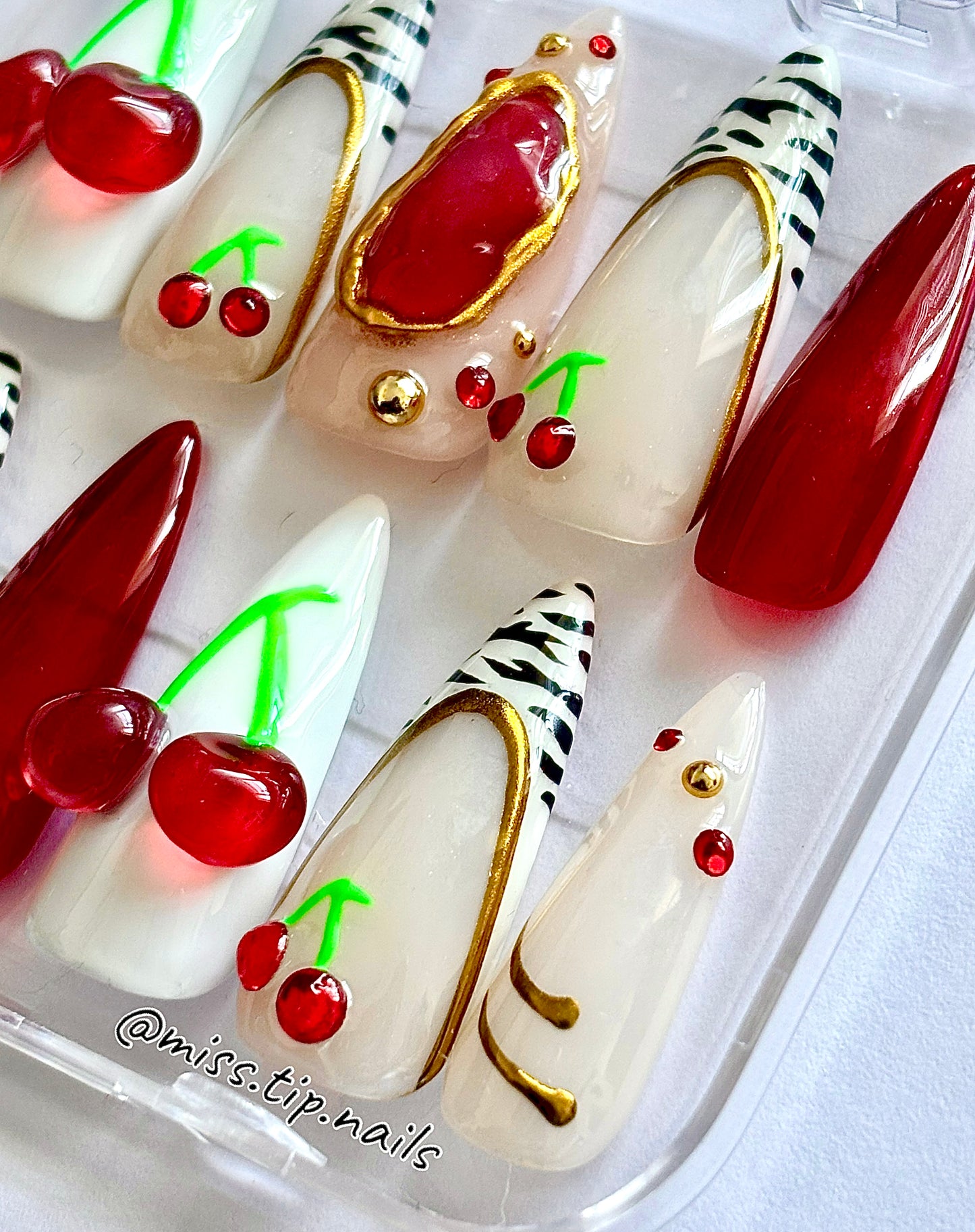 Press On Set "Very Cherry"